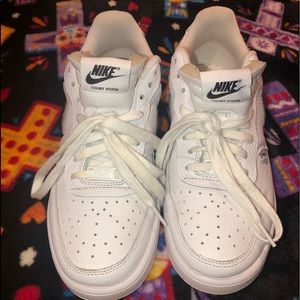 Women’s Size 10 Nike Court Vision Sneakers.